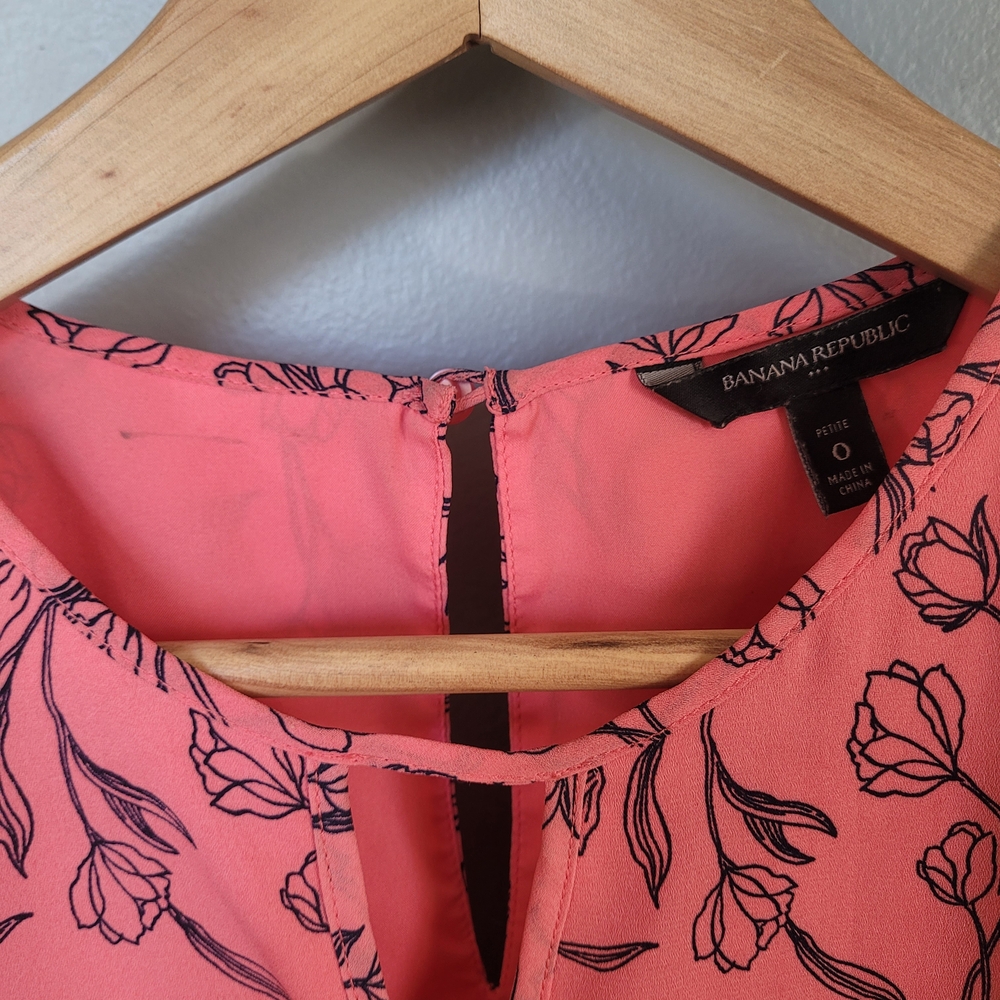 Banana Republic Flowy Dress Quiet Luxury Feminine - Picture 4 of 4
